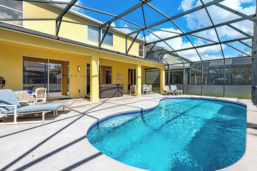 Relax & Unwind – Stunning Home W/ Private Pool! - Image 3