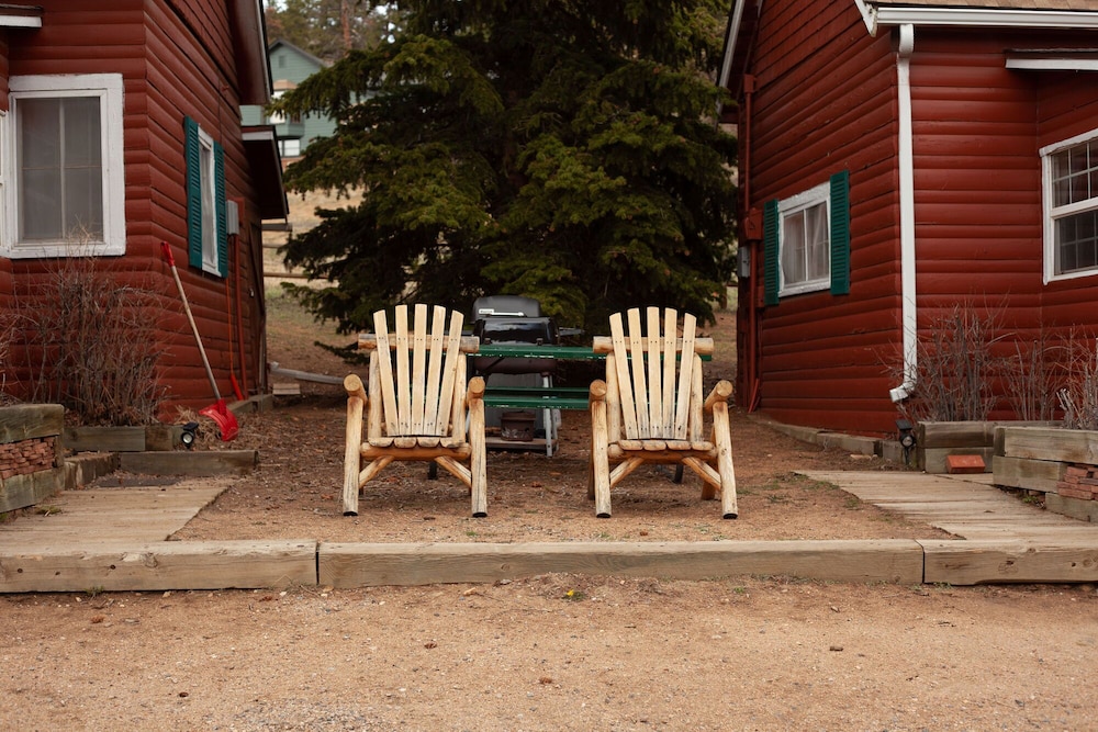 Colorado Cottages