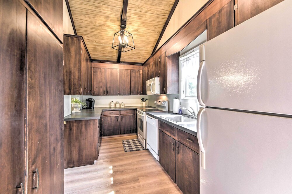 Newcomb Retreat w/ Mountain Views & Fire Pit! view 5