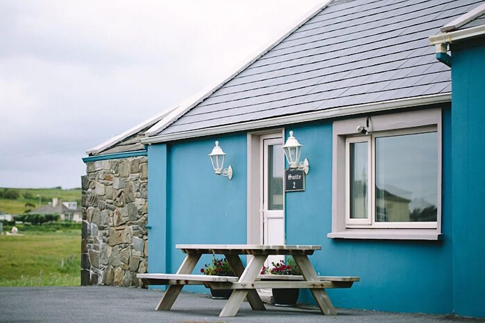 The Coast Lodge