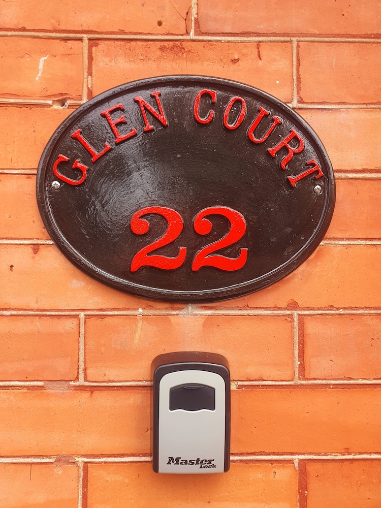Charming 2-bed Apartment in Bournemouth