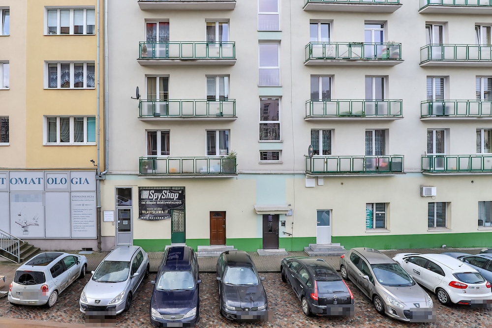Apartments Gdynia Abrahama by Renters view 2
