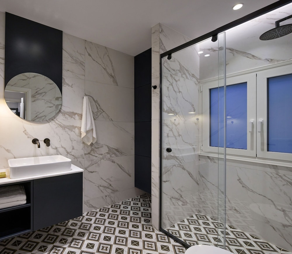 The Athenian Chic Elegant Residence in Kolonaki