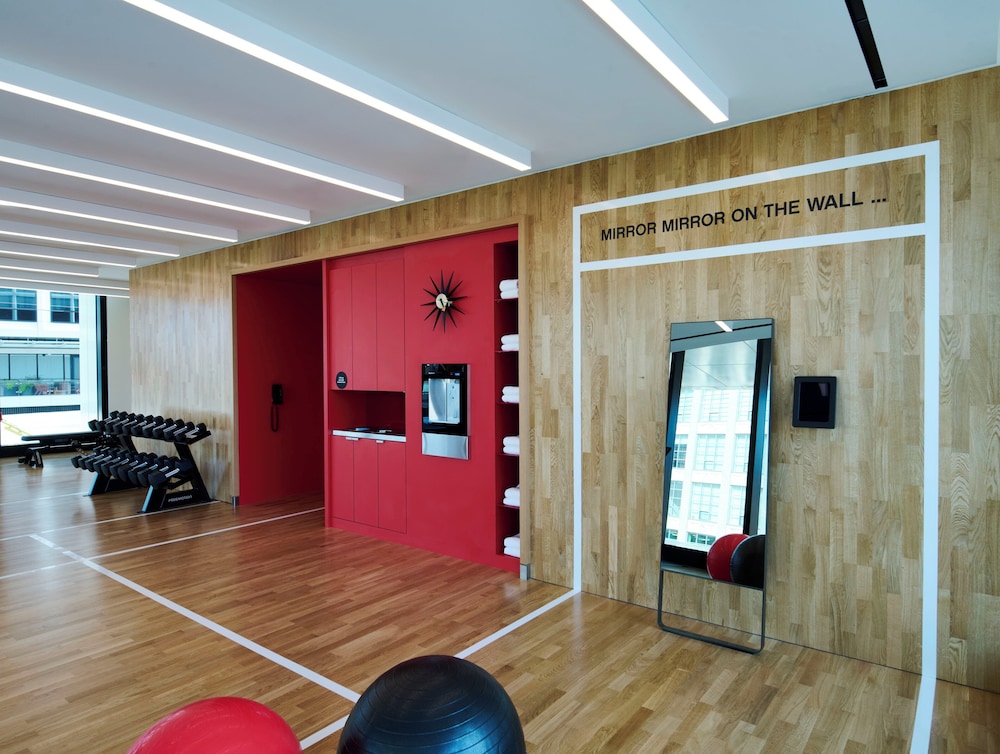 citizenM Boston Back Bay 24