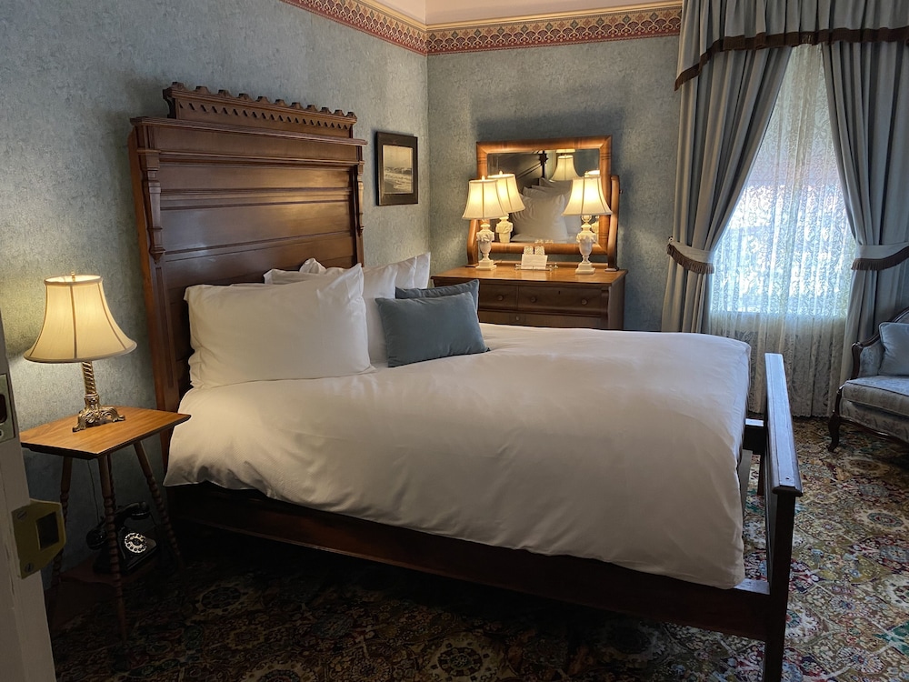 Atlantic Hotel