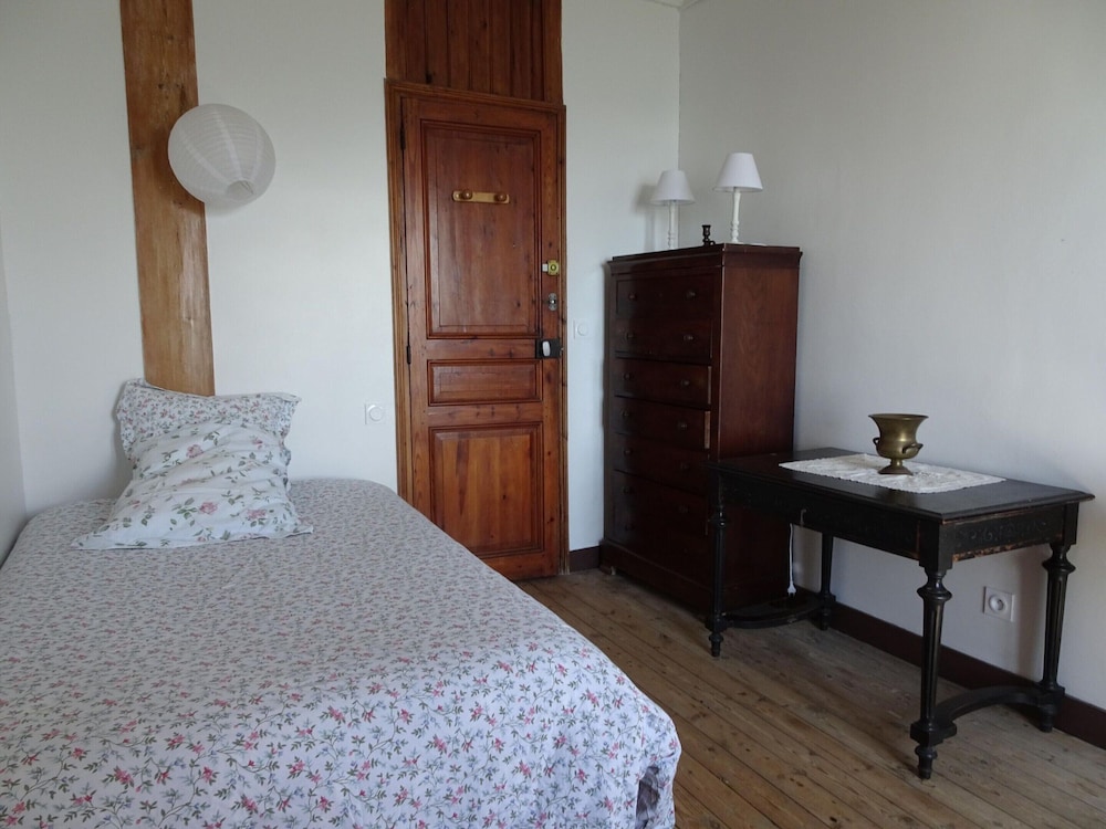 Villa in Normandy With Beach Access
