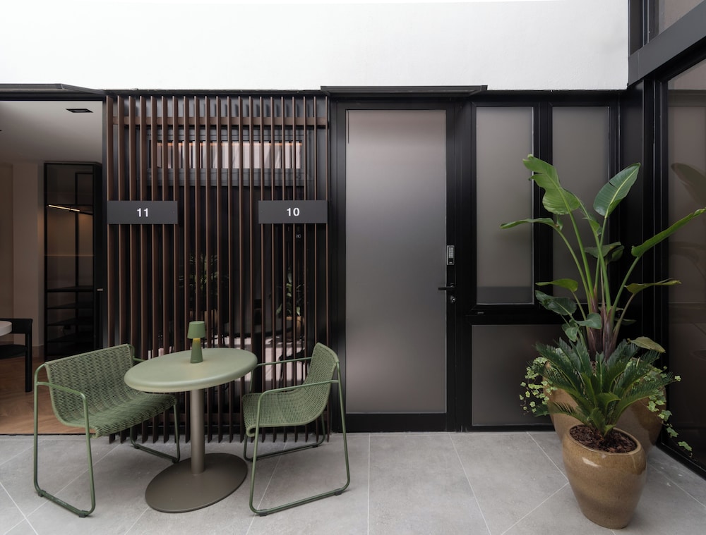 Pacifico Suites near Retiro