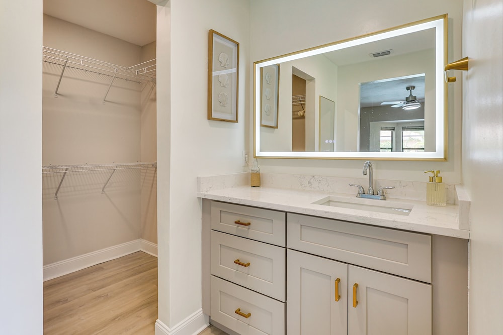 Sleek Family Home w/ Pool & Hot Tub in Fort Myers!