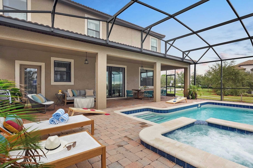 Sleeps 16! 8bdr Kid Haven w/ Pool & Arcade Orlando Resort Retreat by Avantstay