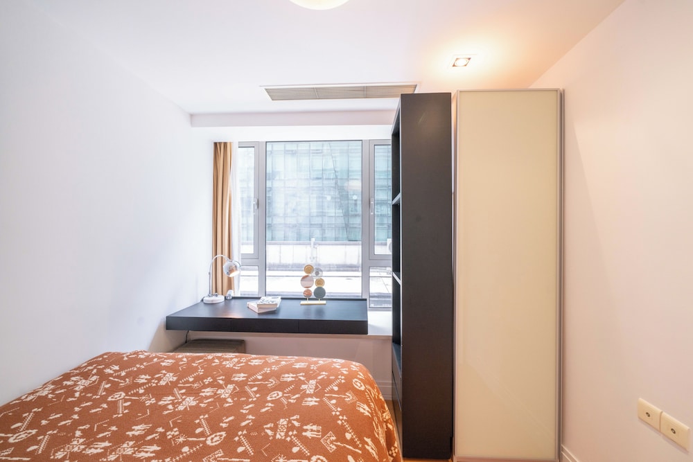 Tyms 3BR 2BA Apartment in Xujiahui