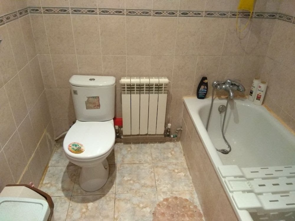 Guest House on Griboedovsky 27a - hostel