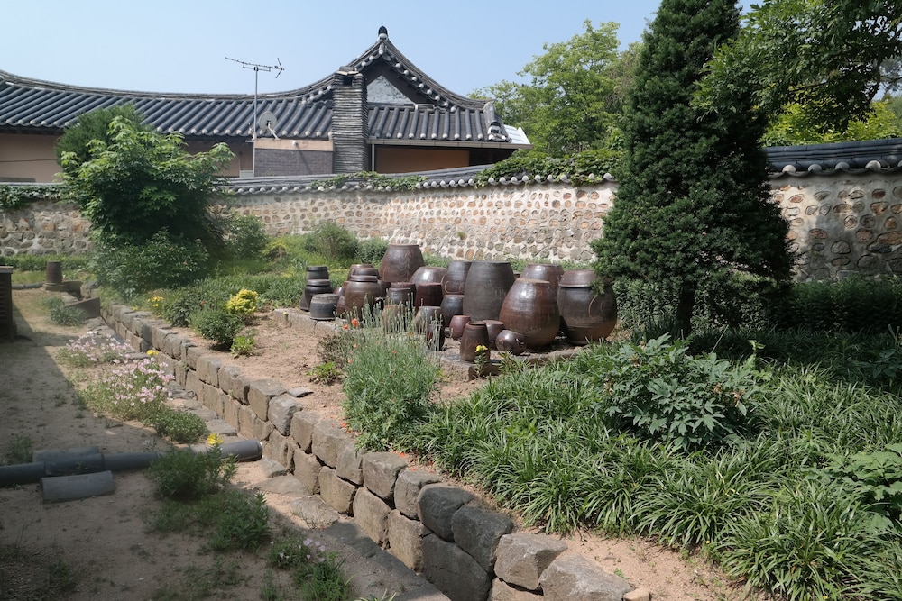 Gyeamgotaek