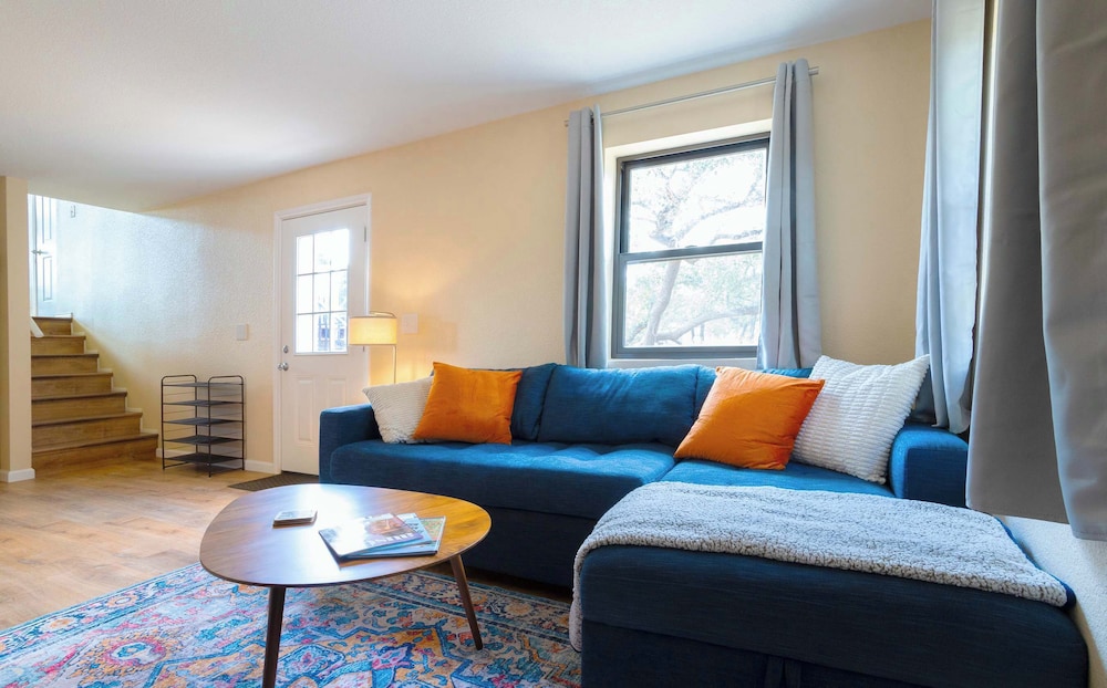 Stargazers Delight Sleeps 12!