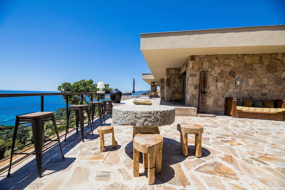 Architect Villaproperty Sea View Close to the Beaches
