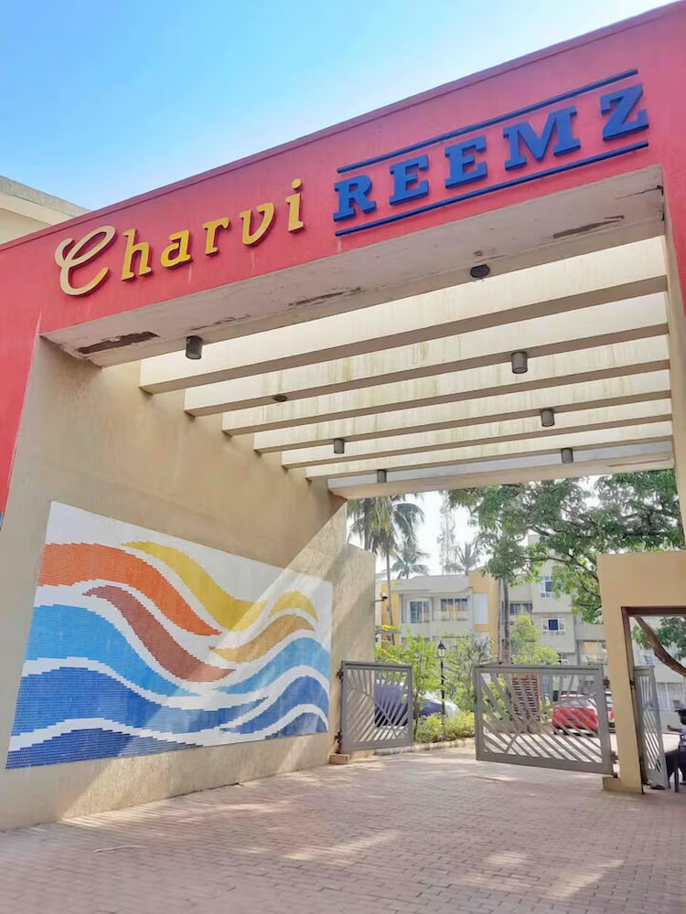 Charvi Reemz Grand Suites Anjuna Beach