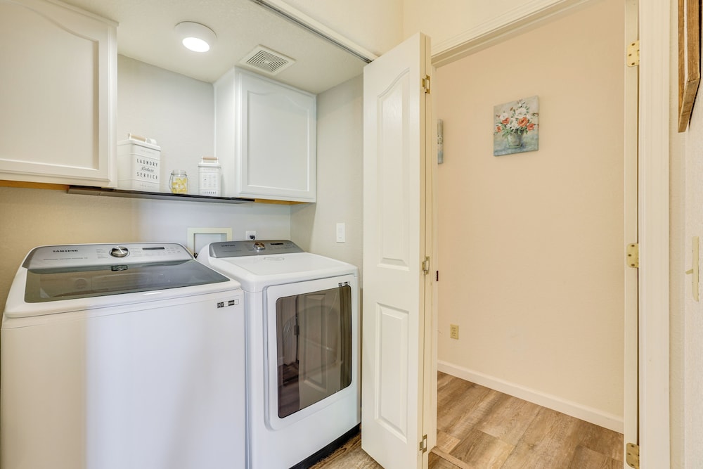 Payson Vacations - Payson Family Getaway w/ Deck, 2 Mi to Downtown - Property Image 8