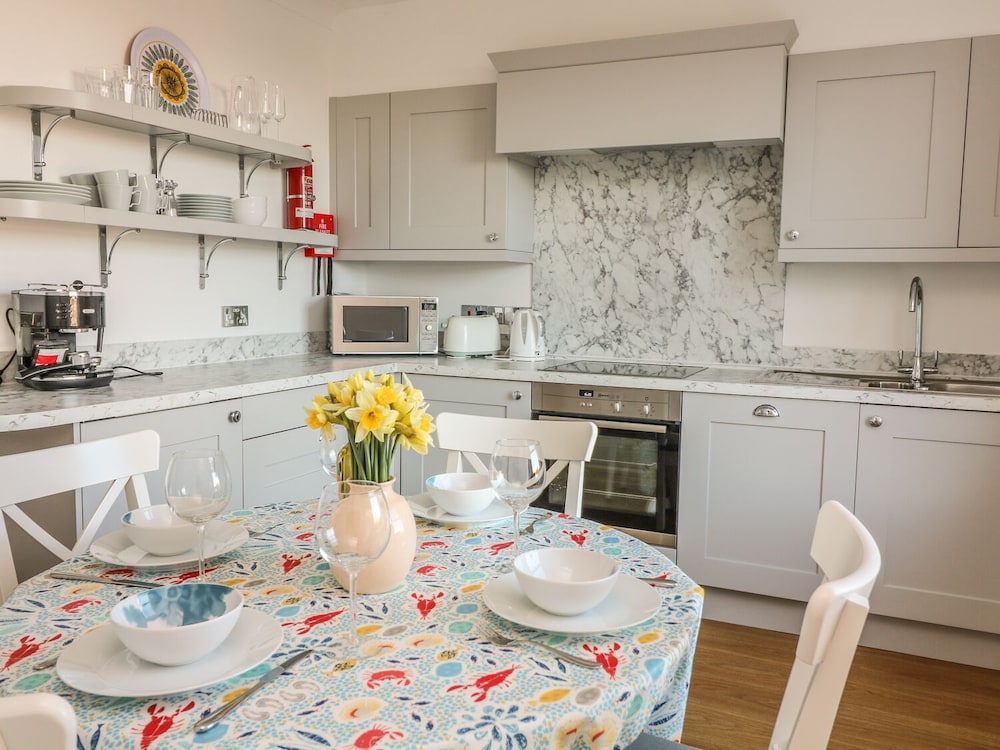 3 Melbury view 5