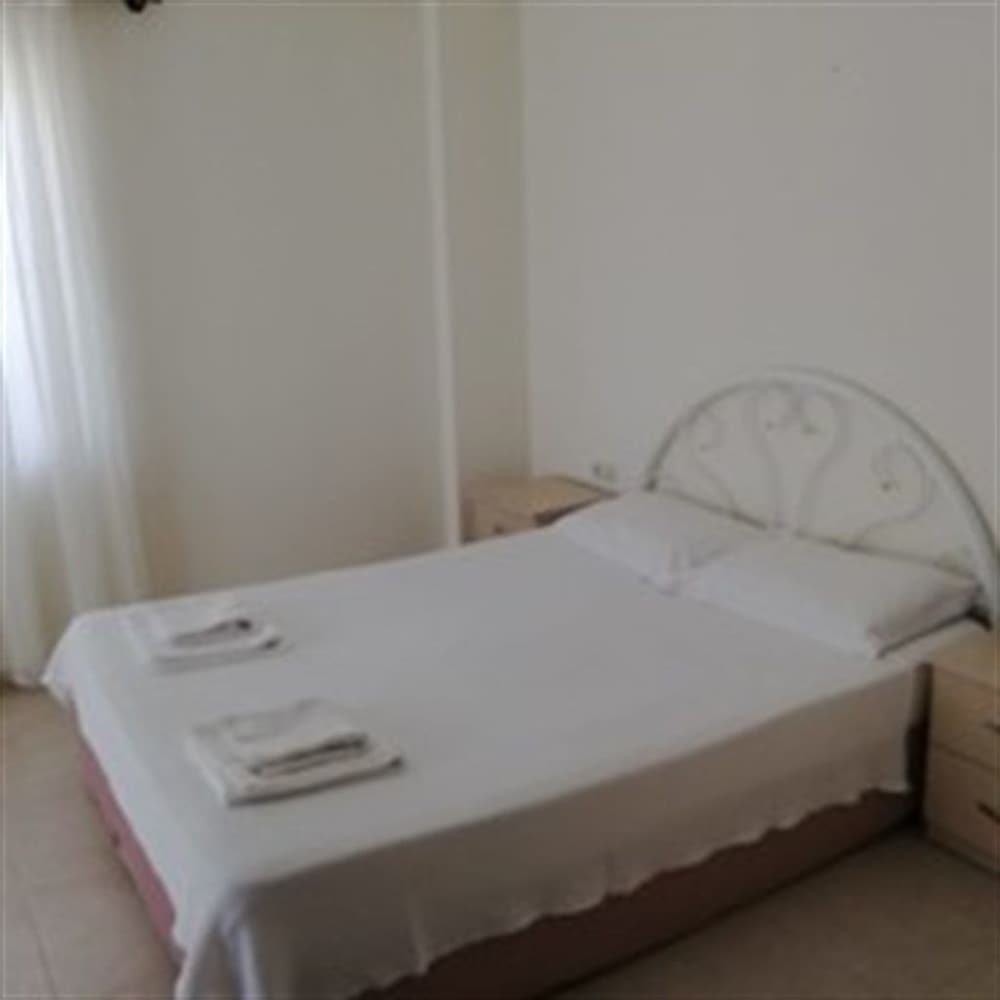 Villa Kalamar view 3