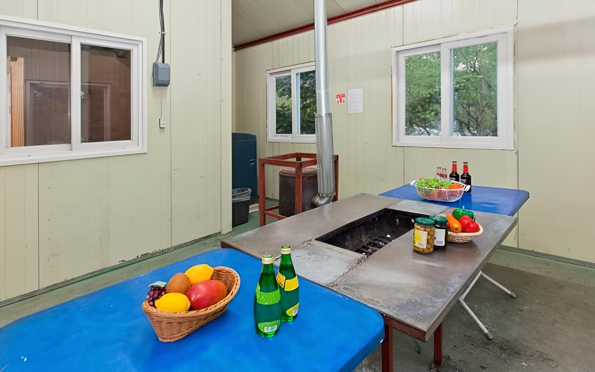 Pocheon Yeoujae Sanjang Pension view 2