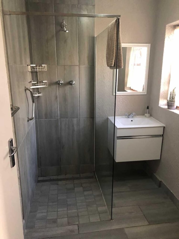 Amies Self-catering Apartments