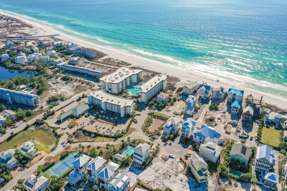 5BR Sleeps 14 in Seagrove Beach, Golf Cart, 6 Bikes, Pool + Free Attractions!