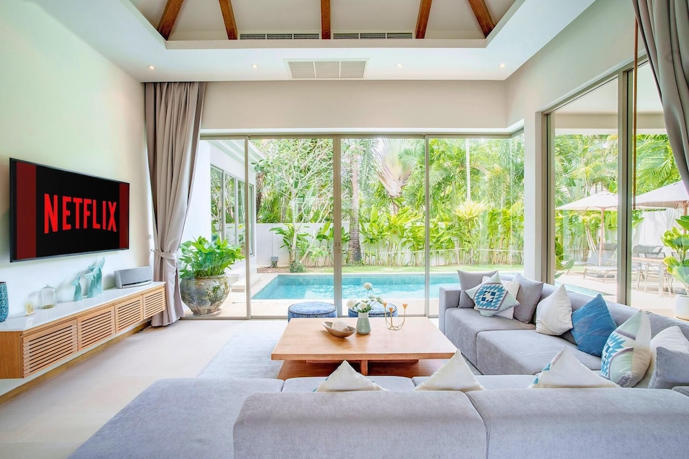 Trichada Stylish Private Pool Villa 3, Bang Tao