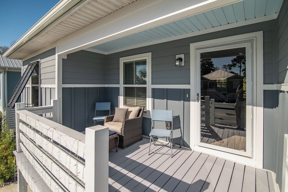 Lachicotte Vacation Rentals