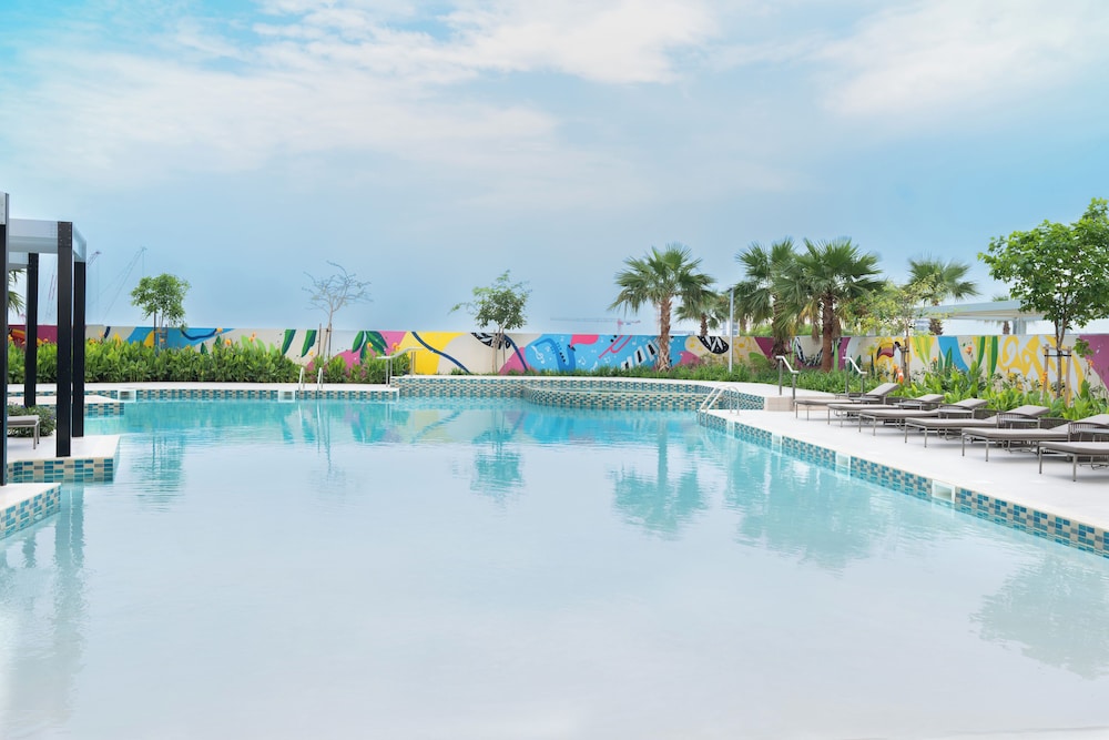 Keyrock Living - Premium 2BR Retreat