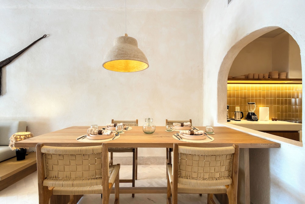 Casa Nima by Lumina