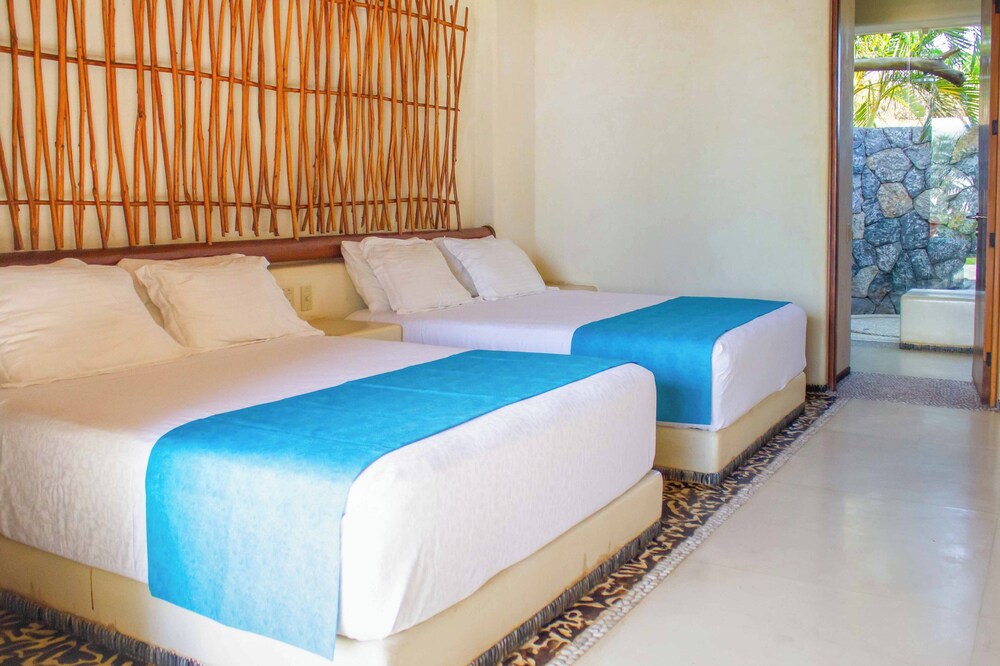 Casa Irekua Luxury beachfront retreat