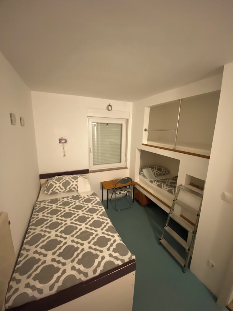 Hostel Kantun