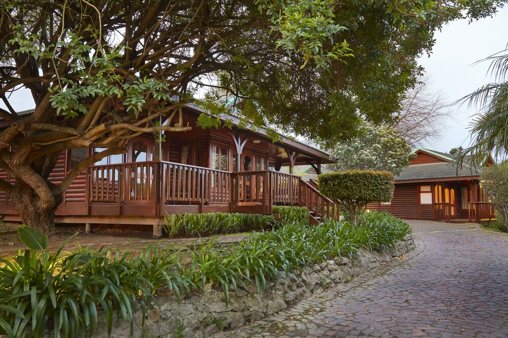 Knysna River Club by First Private Stays