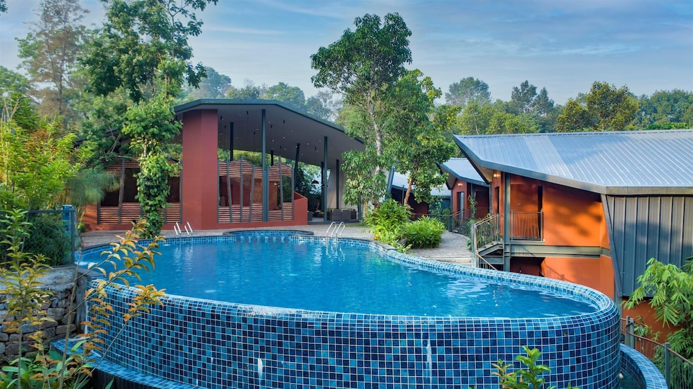 Vyna Hillock Resort and Spa