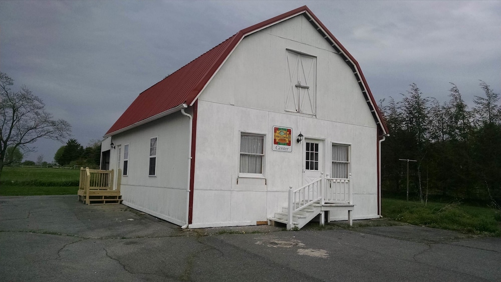 Fish & Loaves B&B