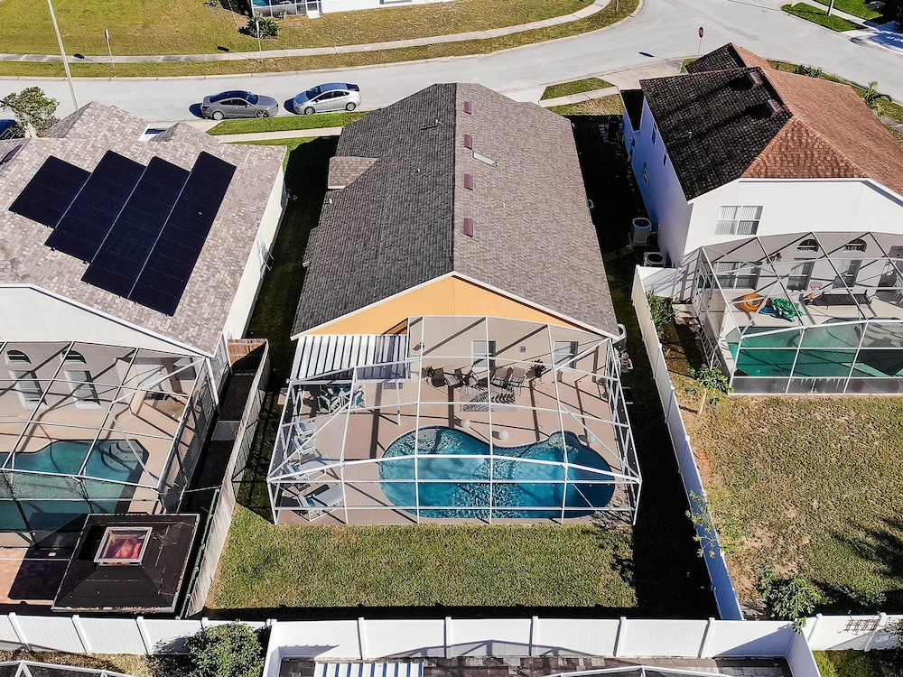 Modern Dream Disney Vacation Getaway Pool - Image 2