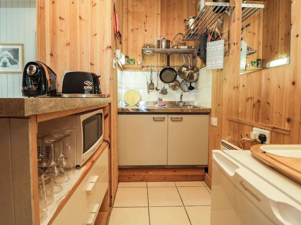 Lake Lodge Studio