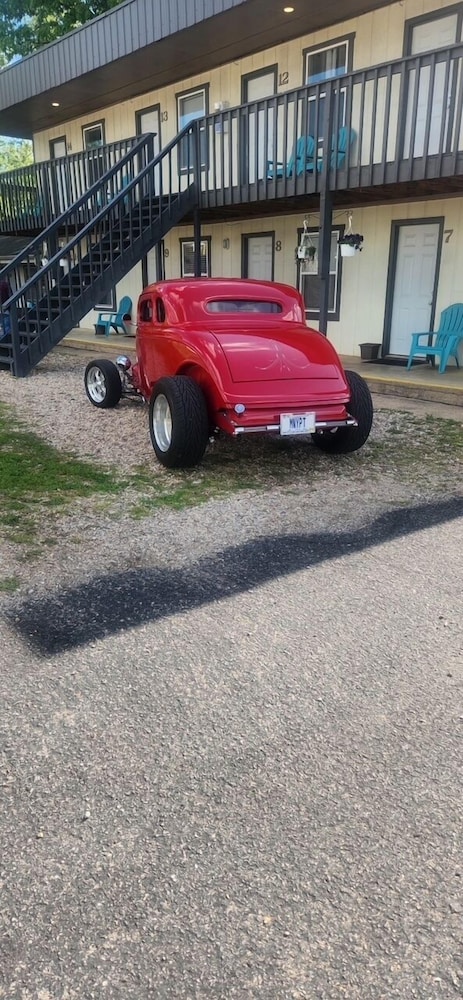 Rockwood Resort Motel