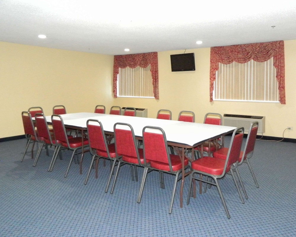 meeting & event spaces
