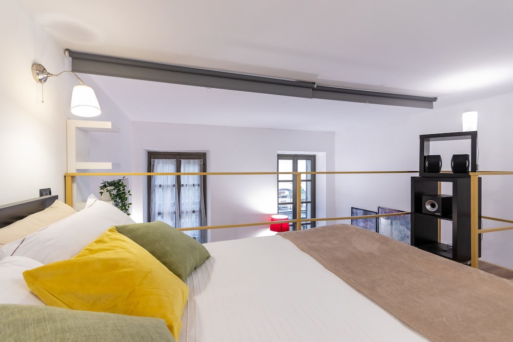 Loft Augusta a Piazza Castello by Wonderful Italy view 5