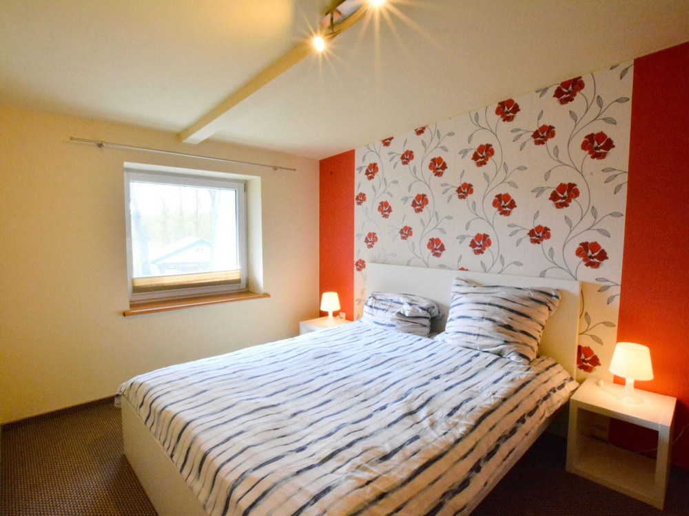 Cozy Cottage for 2 People Near the Sandy Beach view 2