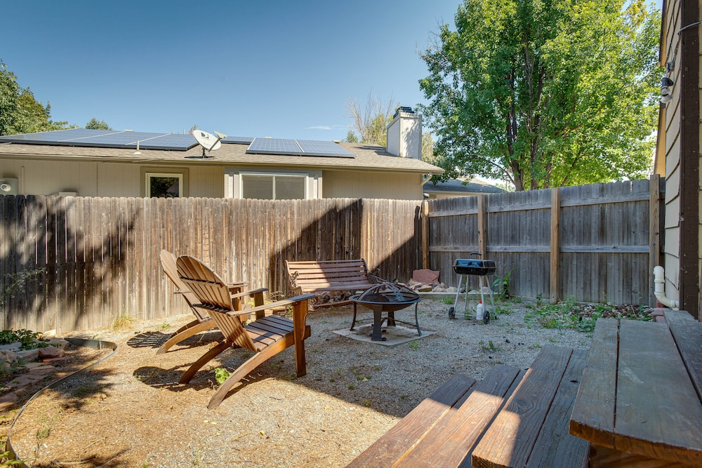 Spacious Aurora Retreat w/ Game Room + Hot Tub!