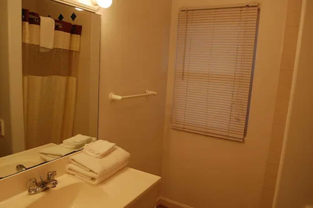 Point 1 Motel