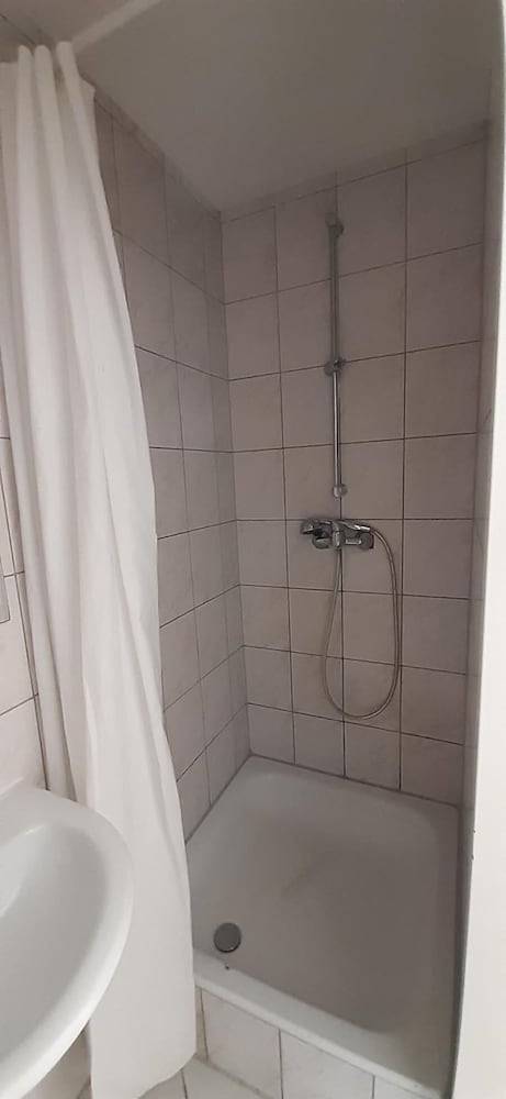 2-Rent Group Hostel Apartments EVE74