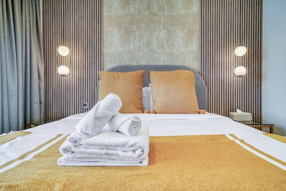 Class Comfort Next to Dubai Mall