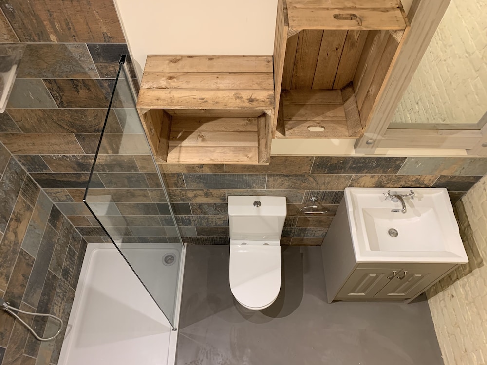 Ramsgate Vacations - Cheesemans farm house stables - Property Image 4