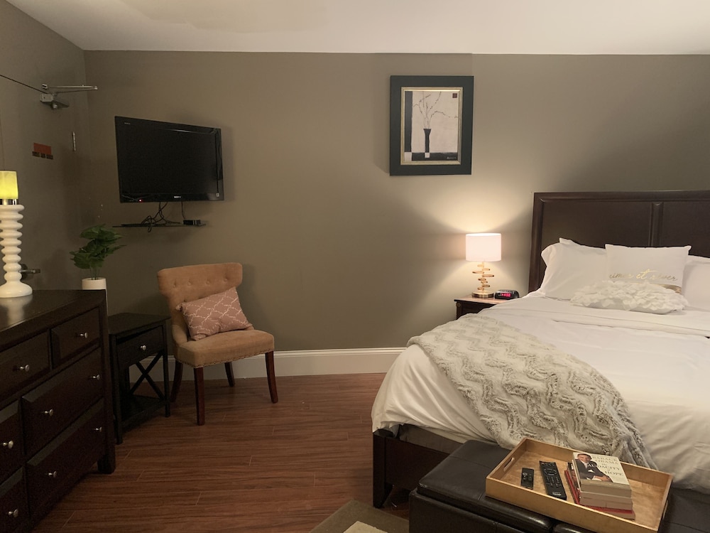 Legacy Suites view 3