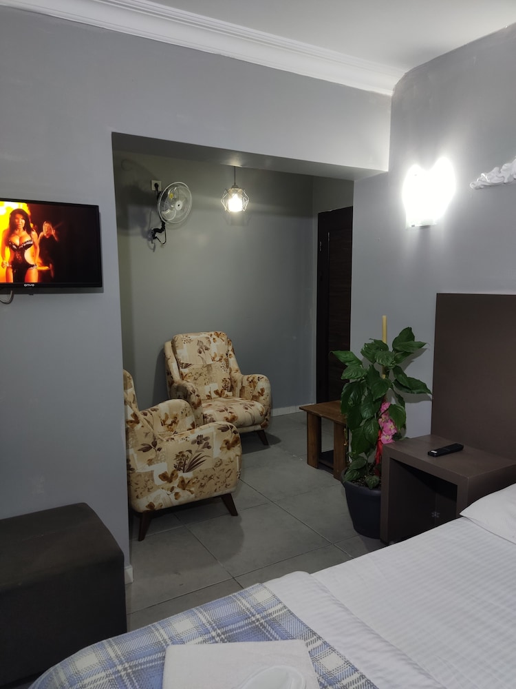 Zirkon Suit Otel