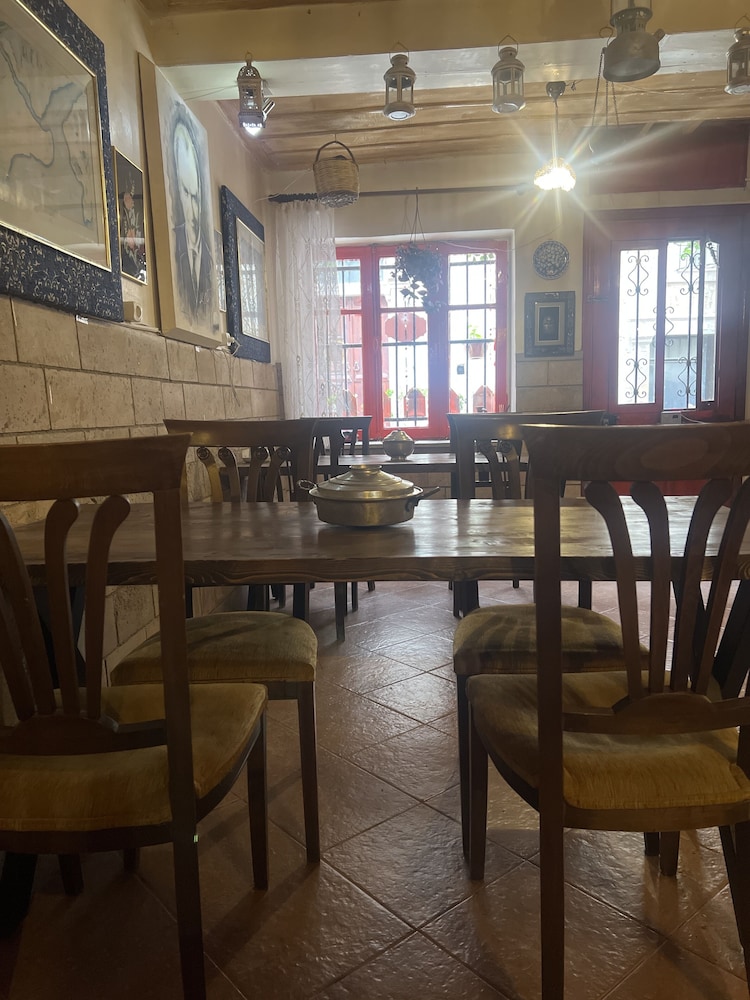 Sekercigiller Konuk Evi - Image 5