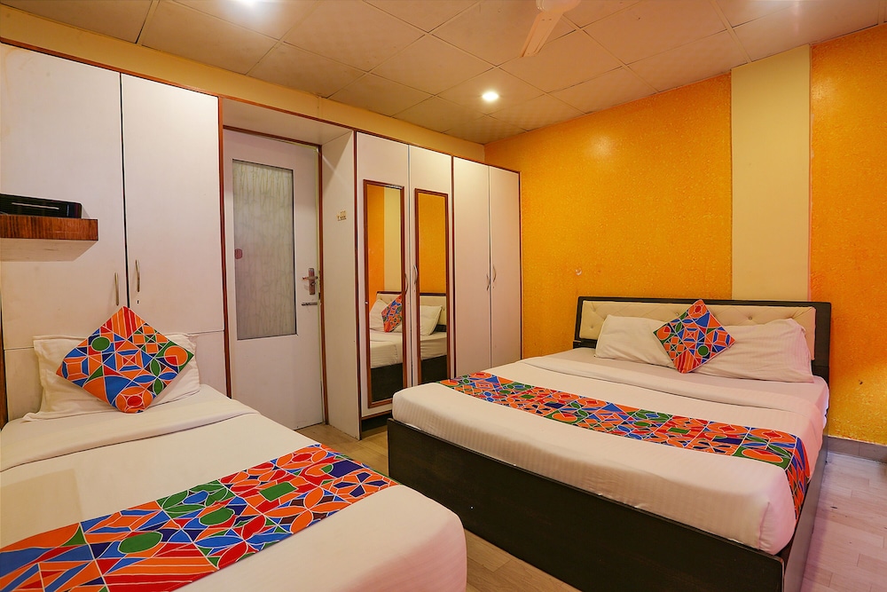 FabHotel Dream Inn I
