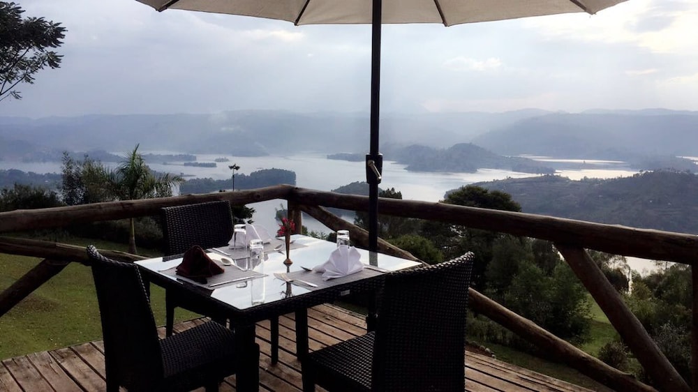 Arcadia Lodges Lake Bunyonyi